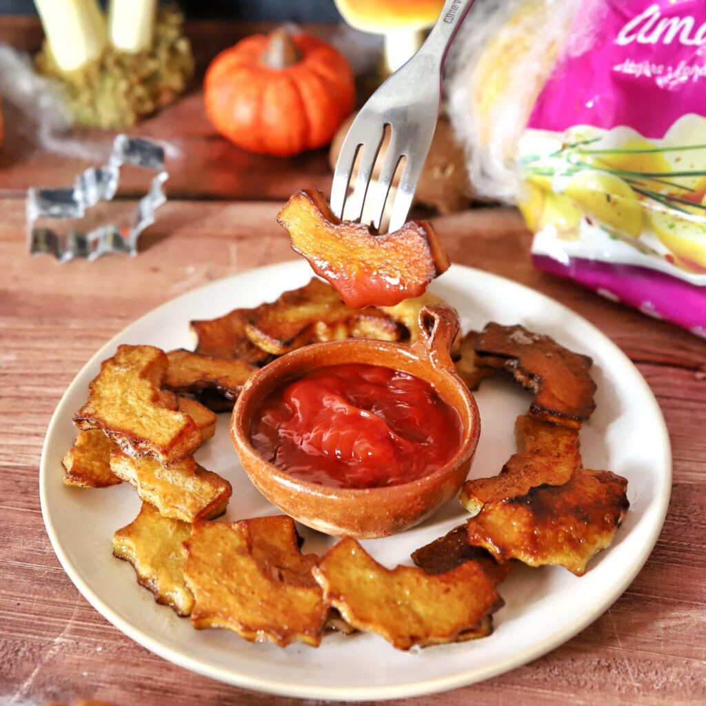 Pommes de terre en forme de chauves-souris pour Halloween