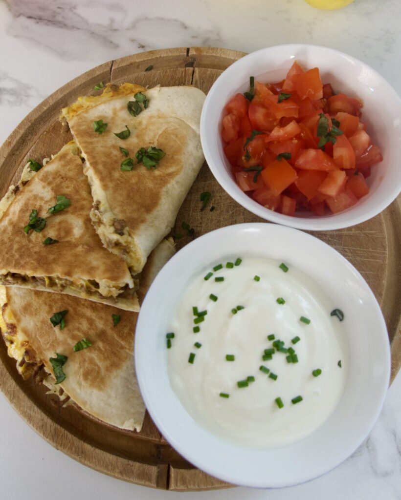 Quesadillas pommes de terre & cheddar